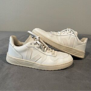 Veja V-10 Shoes Womens 10 Full White Sneakers Designer Low Top